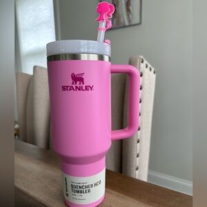 NWT Stanley 40oz Peony Pink Tumbler